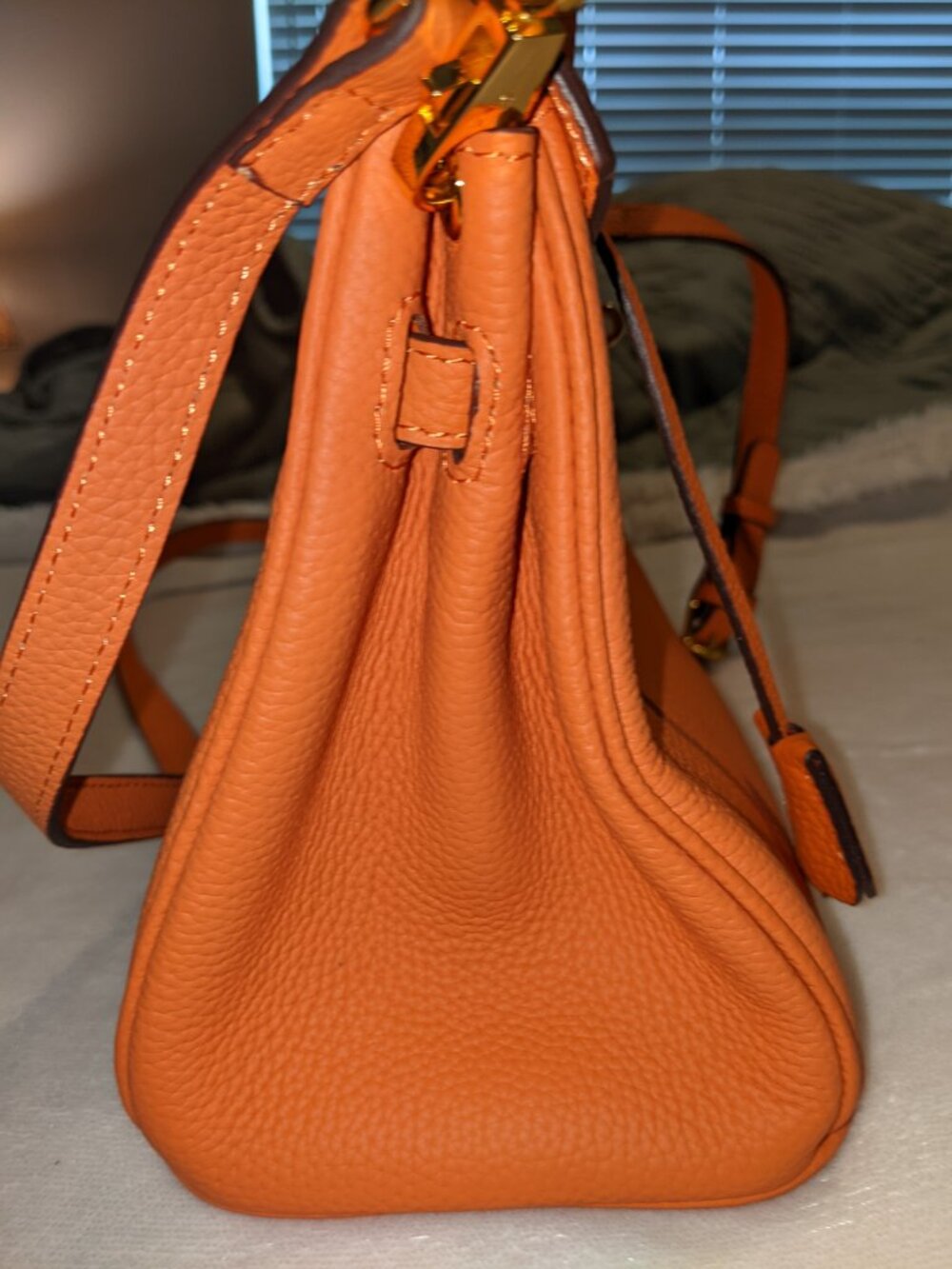 HANDBAG - Picture 6 of 8